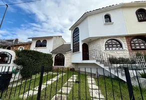 Foto de inmueble en Av. Roble #34, Col. Arboledas de San Javier C.P. 42084, Pachuca de Soto