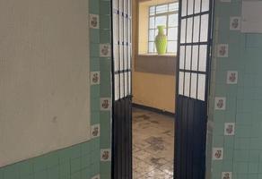 Foto de inmueble en 5 de mayo, Col. 5 de Mayo C.P. 44970, Guadalajara