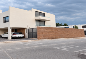 Foto de inmueble en Parque Agua Azul, Col. Alviento Residencial C.P. 45200, Zapopan