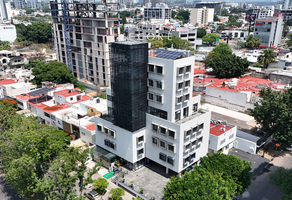 Foto de inmueble en Tomás Gomez, Col. Arcos Vallarta C.P. 44130, Guadalajara