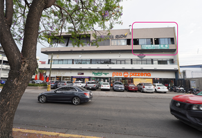 Foto de inmueble en Avenida Lapizlázuli, Col. Bosques de La Victoria C.P. 44540, Guadalajara