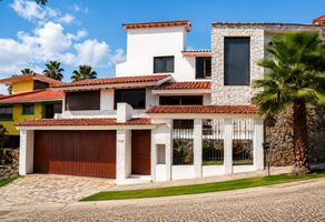 Foto de inmueble en Bugambilias, Col. Bugambilias Country C.P. 45237, Zapopan