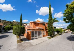 Foto de inmueble en Paseo de las Azucenas #2923, Col. Bugambilias C.P. 45238, Zapopan