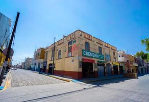 Foto de inmueble en JUAREZ, Col. Chapala Centro C.P. 45900, Chapala
