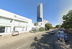 Foto de inmueble en Av Guadalupe, Col. Chapalita C.P. 44500, Guadalajara