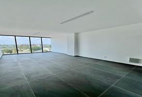 Foto de inmueble en CALZADA CENTRAL, Col. Ciudad Granja C.P. 45010, Zapopan