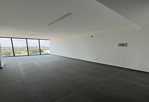 Foto de inmueble en CALZADA CENTRAL, Col. Ciudad Granja C.P. 45010, Zapopan