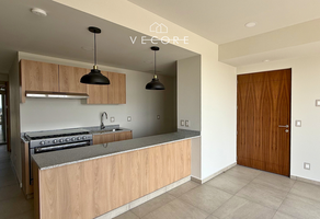 Foto de inmueble en Av. Servidor Publico, Col. Colinas Del Rey C.P. 45130, Zapopan