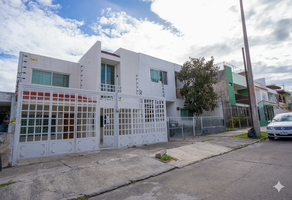 Foto de inmueble en Antonio Caso, Col. Colinas de La Normal C.P. 44270, Guadalajara
