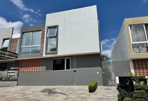 Foto de inmueble en Av Camino de los Parques, Col. Colinas de San Isidro C.P. 45133, Zapopan