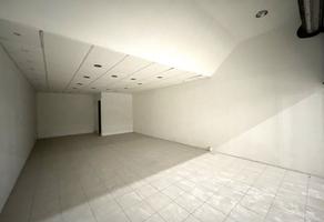 Foto de inmueble en ACUEDUCTO, Col. Colinas de San Javier C.P. 44660, Guadalajara