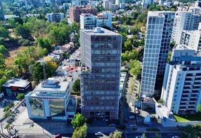 Foto de inmueble en Av. Patria, Col. Colomos Providencia C.P. 44660, Guadalajara