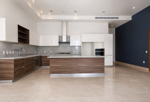 Foto de inmueble en Rio de plata, Col. Colomos Providencia C.P. 44660, Guadalajara