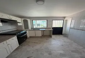 Foto de inmueble en Sin nombre de calle, Col. Colomos Providencia C.P. 44660, Guadalajara