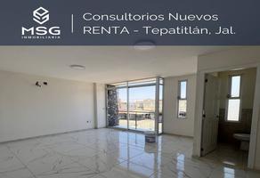 Foto de inmueble en Calle Avenida 18 de Marzo #714, Col. Del Carmen C.P. 47690, Tepatitlán de Morelos