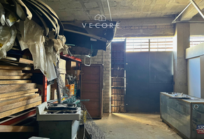 Foto de inmueble en Av. Cruz del Sur, Col. Del Sur C.P. 44920, Guadalajara