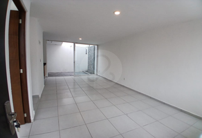 Foto de inmueble en Av. Paseo del Bosque no. 1400, Col. El Fortín C.P. 45066, Zapopan