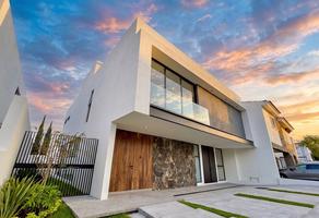 Foto de inmueble en , Zapopan, Jal., Col. Forét Residencial C.P. 45066, Zapopan