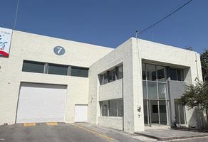 Foto de inmueble en Av. Lopez Mateos Sur, Col. Francisco Sarabia C.P. 45236, Zapopan