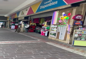 Foto de inmueble en Av. Juarez, Col. Guadalajara Centro C.P. 44100, Guadalajara