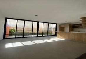 Foto de inmueble en Madeiras, Col. Jacarandas C.P. 45110, Zapopan
