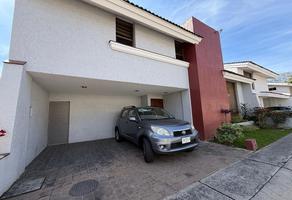 Foto de inmueble en Prado de los Cedros, Col. Jardines Del Sol C.P. 45050, Zapopan