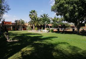 Foto de inmueble en Calzada de los Robles #24, Col. Jardines de La Calera C.P. 45676, Tlajomulco de Zúñiga