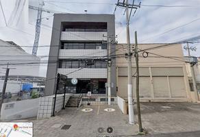 Foto de inmueble en Av Cubilete, Col. Jardines de Plaza Del Sol C.P. 44510, Guadalajara