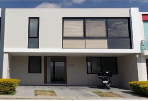 Foto de inmueble en Av Quintas del Bosque, Col. Jardines de la Cantera C.P. 45180, Zapopan