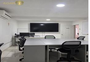 Foto de inmueble en Av. de los arcos, Col. Jardines del Bosque Centro C.P. 44520, Guadalajara