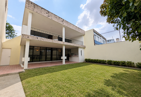 Foto de inmueble en Cosmos, Col. Jardines del Bosque Norte C.P. 44520, Guadalajara