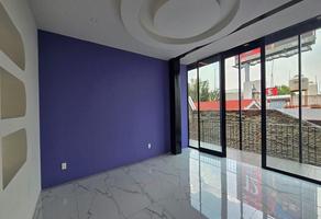 Foto de inmueble en Av. Rafael Sanzio, Col. La Estancia C.P. 45030, Zapopan
