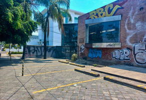 Foto de inmueble en Av. de las Américas, Col. Ladrón de Guevara C.P. 44600, Guadalajara