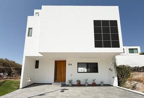 Foto de inmueble en Av Rio Blanco, Col. Las Cañadas C.P. 44133, Zapopan