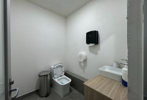 Foto de inmueble en Av. Solidaridad Iberoamericana (Carr. Chapala-Gdl), Col. Las Pintitas Centro C.P. 45693, El Salto