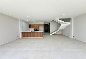Foto de inmueble en Prolongacion Avenida Las Fuentes, Col. Loma Bonita Ejidal C.P. 45608, San Pedro Tlaquepaque