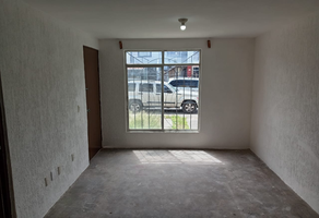 Foto de inmueble en José del Cabo 1632, Los Cantaros, La Nueva Esperanza II, Jal. CP 45654, Col. Los Fresnos C.P. 45654, Tlajomulco de Zúñiga