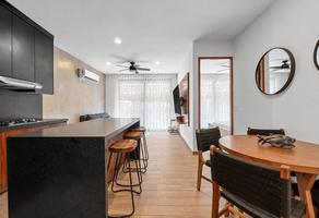 Foto de inmueble en Cvln. del Robalo, Col. Los Mangos C.P. 48310, Puerto Vallarta