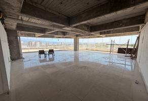 Foto de inmueble en AVENIDA FRANCISCO MEDINA ASCENCIO, Col. Marina Vallarta C.P. 48335, Puerto Vallarta