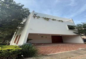 Foto de inmueble en Prol. Av. Las fuentes, Col. Paisajes del Tesoro C.P. 45608, San Pedro Tlaquepaque