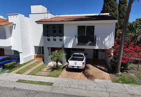 Foto de inmueble en Av. Naciones Unidas, Col. Parque Regency C.P. 45117, Zapopan