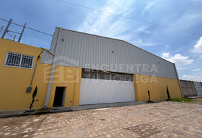 Foto de inmueble en San Judas Tadeo, Col. Parques Santa Cruz Del Valle C.P. 45615, San Pedro Tlaquepaque