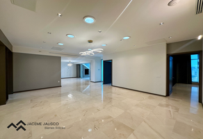 Foto de inmueble en Av. Juan Palomar y Arias, Col. Puerta Del Roble C.P. 45116, Zapopan