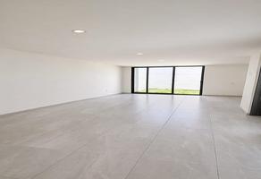 Foto de inmueble en OYAMEL PTE., Col. Puerta del Bosque C.P. 45066, Zapopan