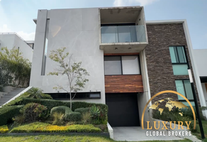 Foto de inmueble en Av Universidad, Col. Puerta las Lomas C.P. 45115, Zapopan