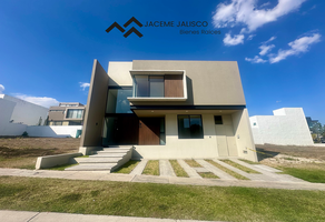 Foto de inmueble en Av. Universidad, Col. Puerta las Lomas C.P. 45115, Zapopan