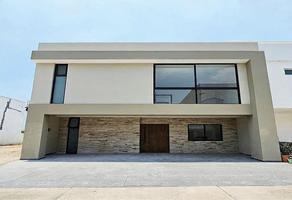 Foto de inmueble en Av. Punto sur, Col. Punto Sur C.P. 45645, Tlajomulco de Zúñiga