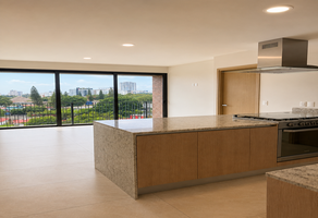 Foto de inmueble en Av. Yaquis, Col. Residencial Juan Manuel C.P. 44680, Guadalajara