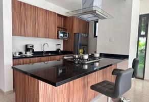 Foto de inmueble en San Antonio centro, Col. San Antonio Tlayacapan C.P. 45922, Chapala