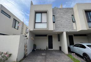Foto de inmueble en Privada de las Ciruelos, Col. Santa Ana Tepetitlán C.P. 45230, Zapopan